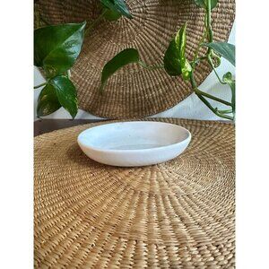 Main stage, soap dish, white Arctic
